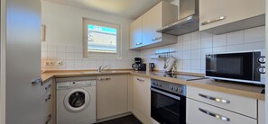 Kühlschrank, Ofen, Herdplatte, Geschirrspüler