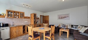 Interior - Beachfront 3-room apartment on the ground floor with terrace (Graal-Müritz)