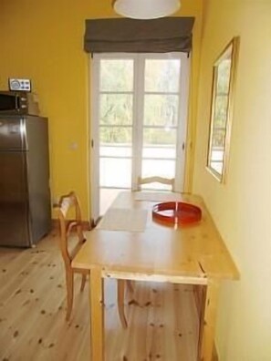 Dining - Ferienappartement für bis 2 Pers. in Unmittelbarer Strandnähe (Graal-Müritz)