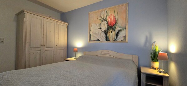 2 bedrooms