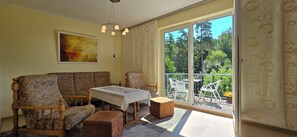 Fernseher, Stereoanlage