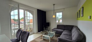 Fernseher, Stereoanlage