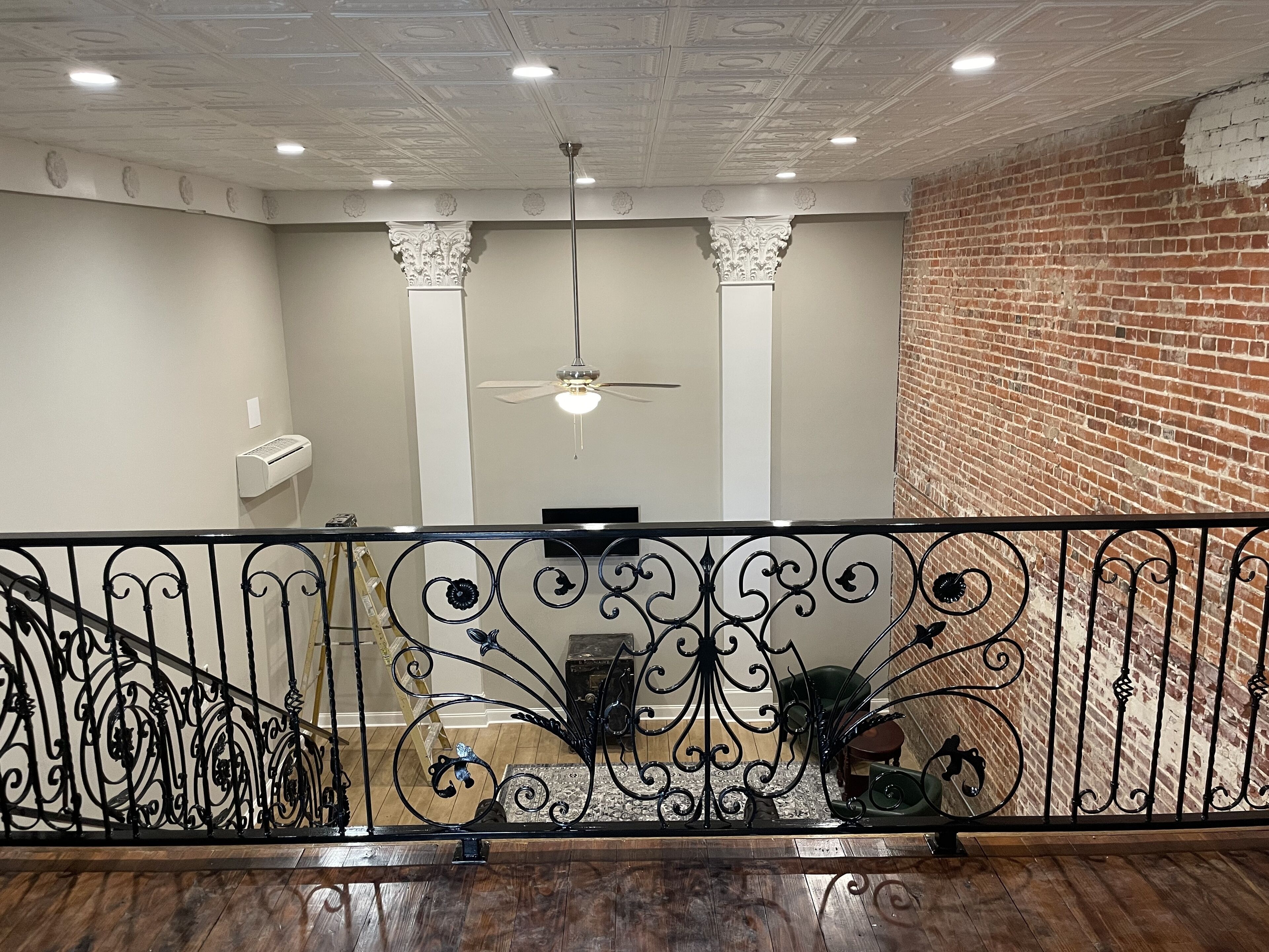 Historic Loft apartment sleeps 6