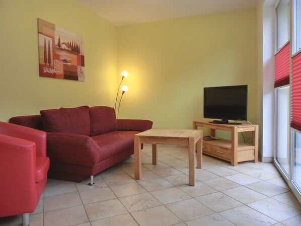 TV, stereo
