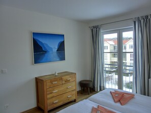 1 bedroom - 2-zi.-fewo für 4 Personen mit 2. OG mit Balkon (Graal-Müritz)