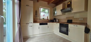 Kühlschrank, Ofen, Herdplatte, Geschirrspüler