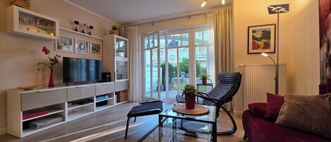 TV, DVD player, stereo