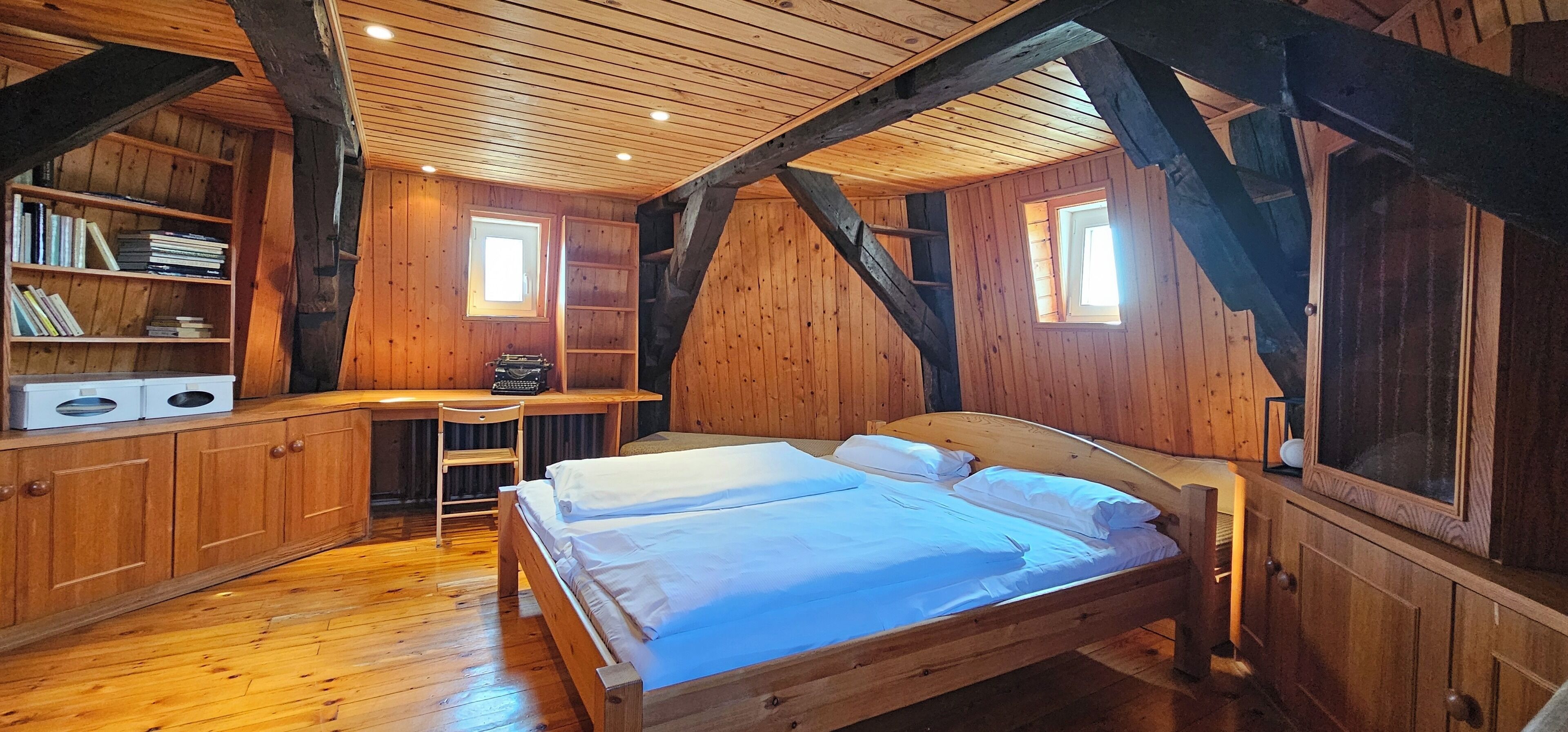 3 Schlafzimmer, Schreibtisch, kostenloses WLAN