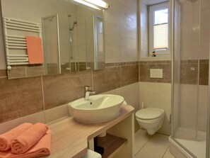 Een douche, een haardroger