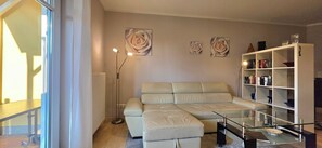 Fernseher, Stereoanlage