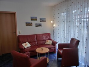 Fernseher, Stereoanlage