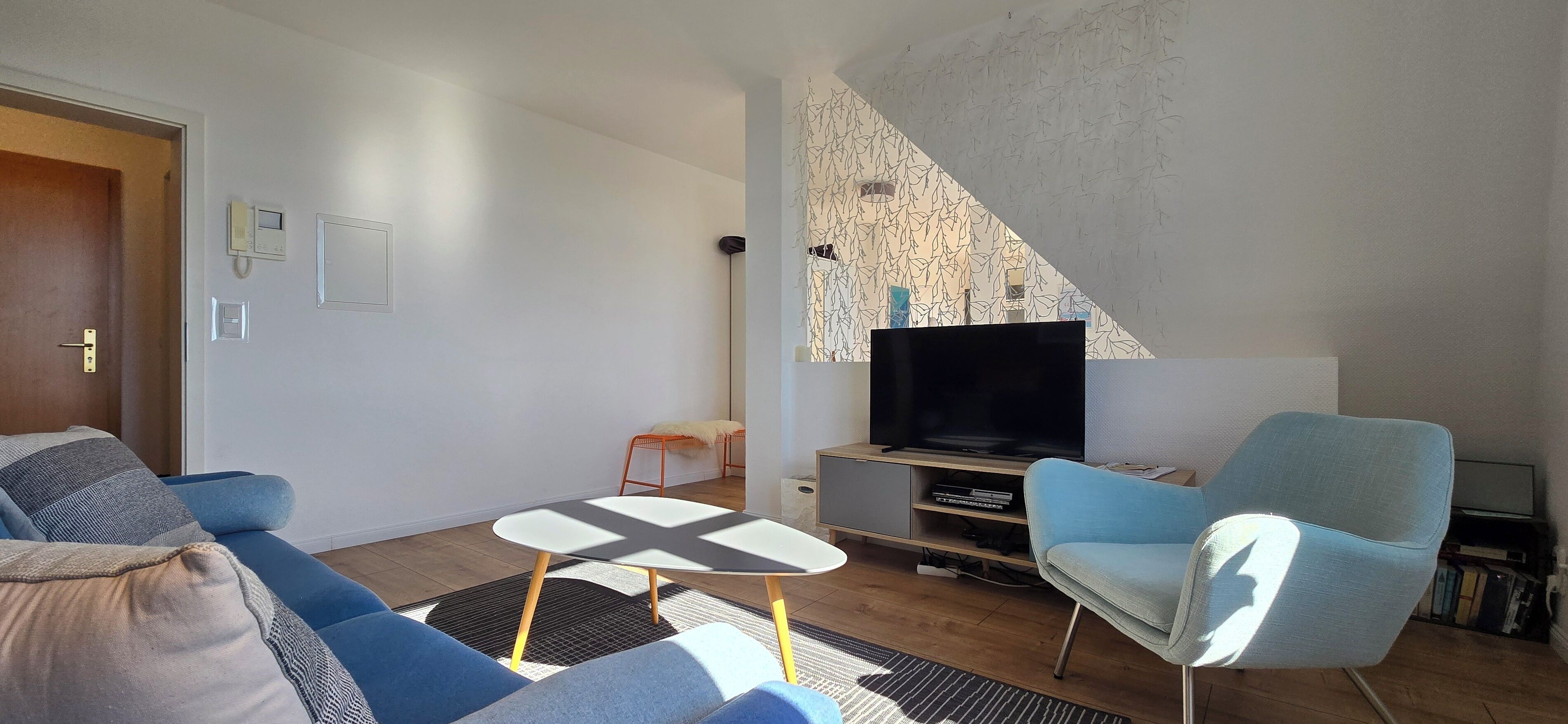 Fernseher, Stereoanlage