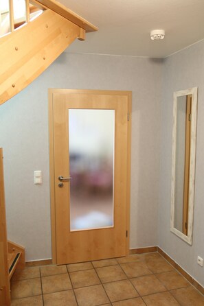 Interior - 3-zimmer Fewo für 6 Pers. im 2. OG mit Balkon , Wlan (Graal-Müritz)
