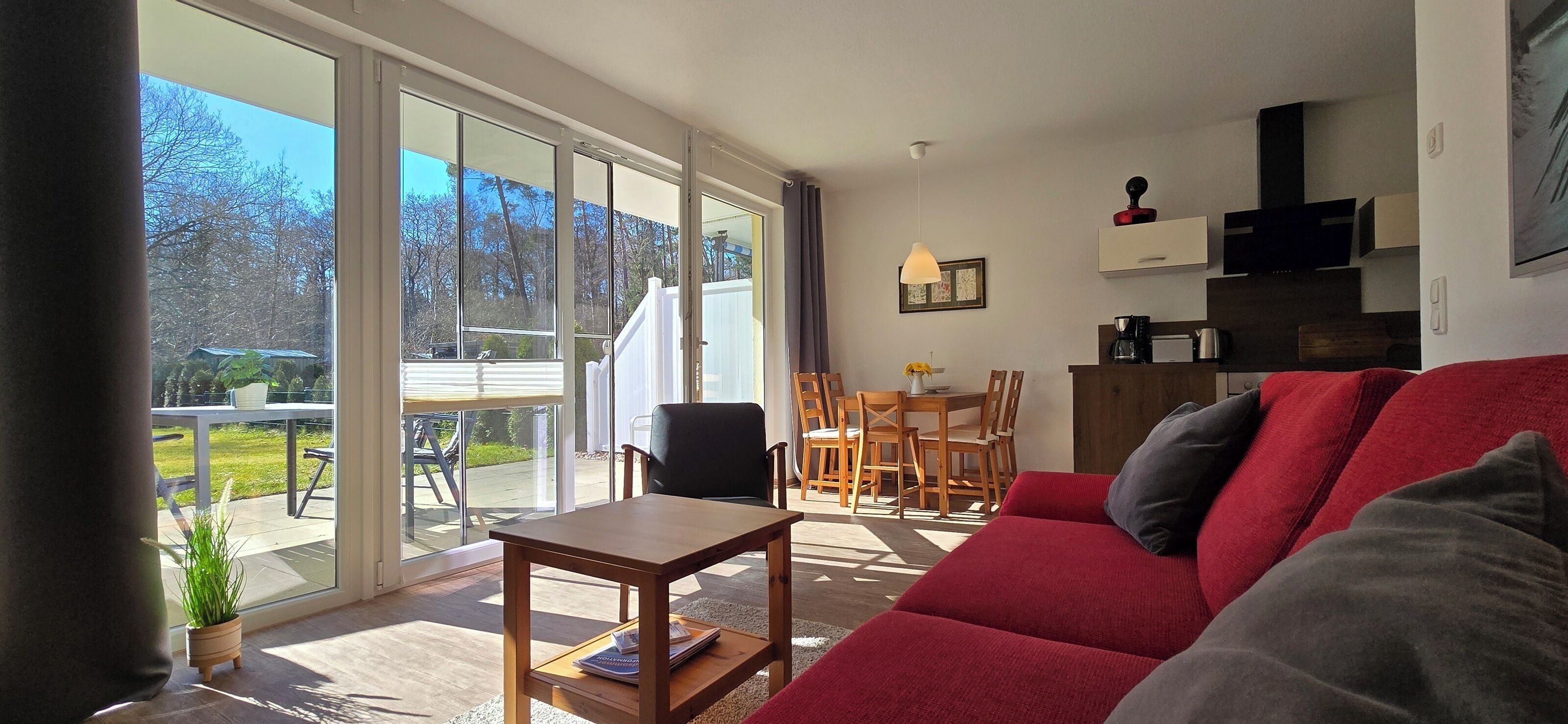 Fernseher, Stereoanlage