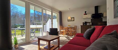 Télévision, chaîne hi-fi