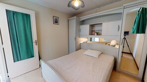 2 bedrooms, Internet