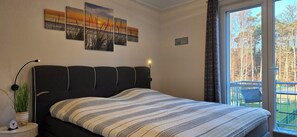 1 bedroom, iron/ironing board, free WiFi