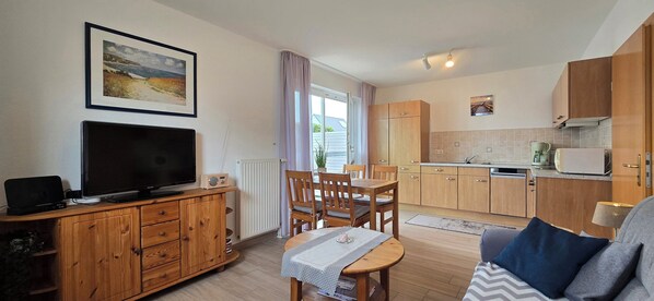 Fernseher, Stereoanlage