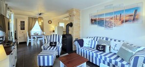 TV, fireplace, stereo - 3-zi-fewo für 4 Pers. im EG, Wlan, Strandnah (Graal-Müritz)