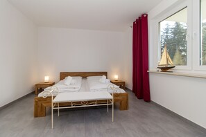 2 bedrooms, free WiFi - 3-room maisonette for 4 people with WLAN (Graal-Müritz)