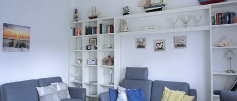 Fernseher, Stereoanlage