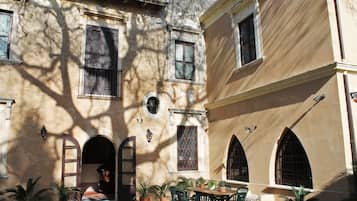 Ristorazione all'aperto