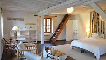 2 slaapkamers, een strijkplank/strijkijzer, gratis wifi