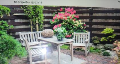 New luxury apartment for 2 persons in Castricum, near dunes and beach.
