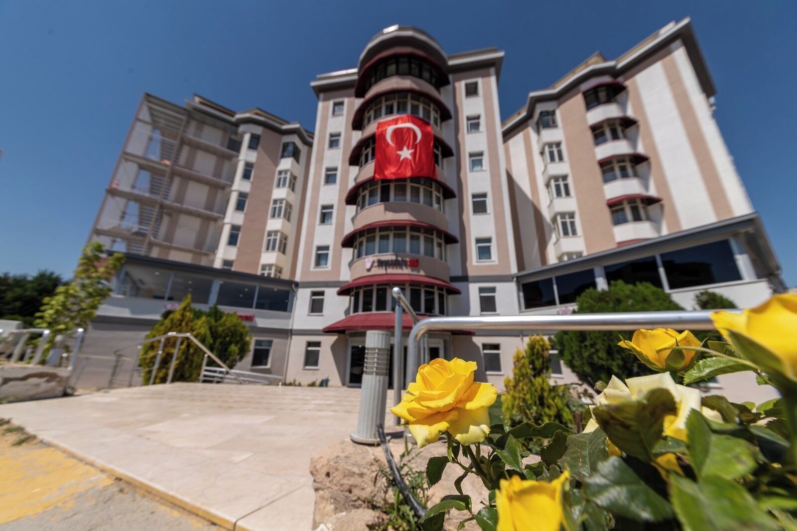 المنشأة من الخارج