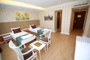 Chambre Standard | Minibar, coffres-forts dans les chambres