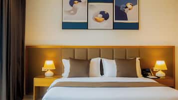 Rúmföt af bestu gerð, dúnsængur, míníbar, öryggishólf í herbergi