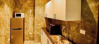 HOTEL EVEREST RDC