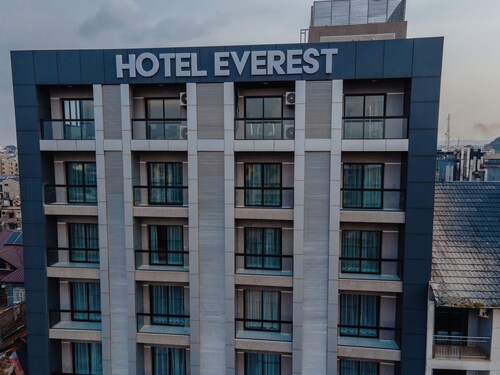 HOTEL EVEREST RDC