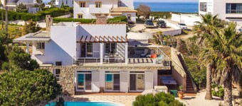 Duas Palmeiras da Arrifana - Amazing family villa!