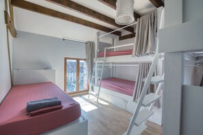5 bedrooms