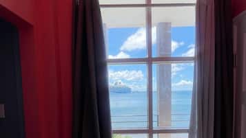 Singola Deluxe | Tende oscuranti, ferro/asse da stiro, Wi-Fi gratuito