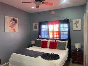Deluxe Single Room | Blackout curtains, iron/ironing board, free WiFi - The Colosseum (Basseterre)