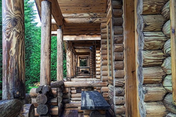 Studio Resort View | 2 bedrooms, individually furnished, iron/ironing board, bed sheets