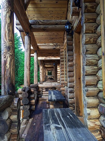 Wood Hills Hotel & Resort