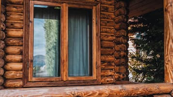 Bungalow 2 Bedrooms Mountain View | Hiên