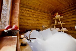 Royal Bungalow Pool View | Badezimmer