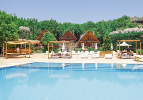 Seasonal outdoor pool