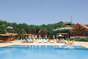 Seasonal outdoor pool