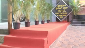 Unclassified image, 2 of 29, button - Hotel Crescent Shine (Bengaluru)