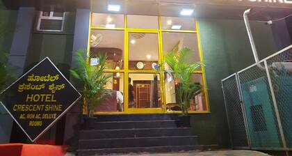 Hotel Crescent Shine