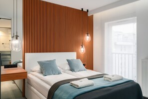 1 bedroom, bed sheets - One-bedroom Apartment Wilczak by Renters (Poznan)