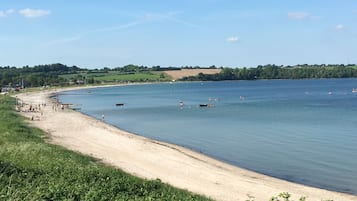 Beach nearby, sun loungers