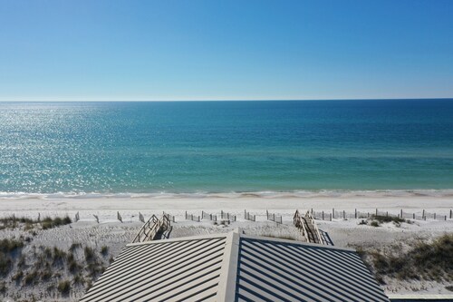 5BR Gulf Front w/Private Pool Near Rock Wall ~ Beach Blessing