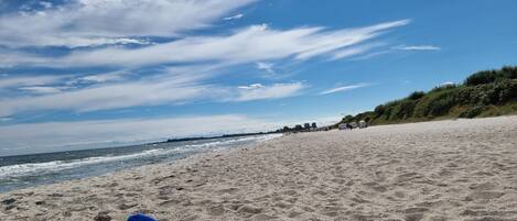 In Strandnähe, Liegestühle