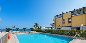 Studio | 1 bedroom - Residenza Miralago With Pool - Studio Apartment With Lake View (Desenzano del Garda)